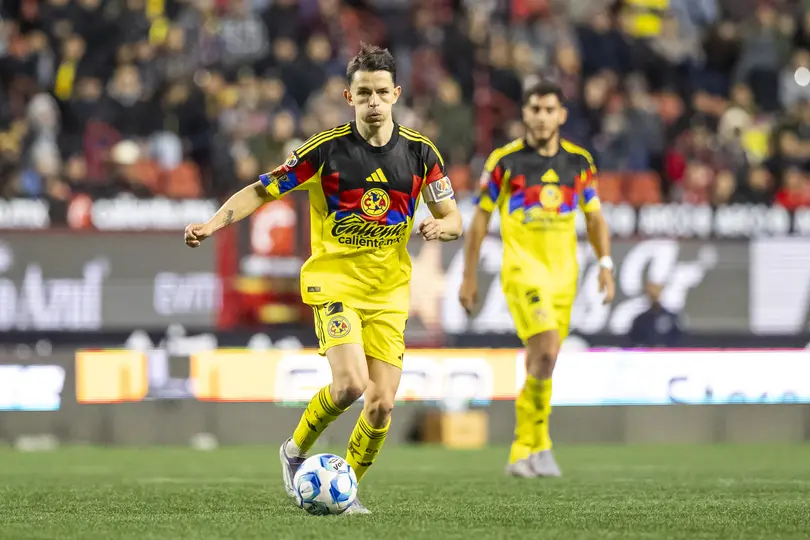 Álvaro Fidalgo se va de América | IMAGO7