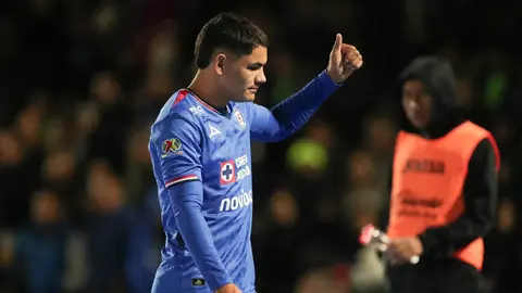 Toro Fernández recibe sanción de dos partidos tras expulsión ante Juárez