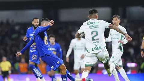 Victoria de Pumas sobre Santos I IMAGO7