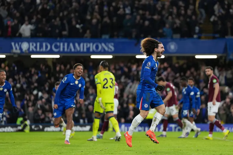 Marc Cucurella con Chelsea I AP