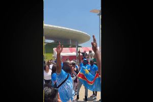 ¡MAL EJEMPLO! en el Akron le enseñan a Congo el 'Grito Prohibido'