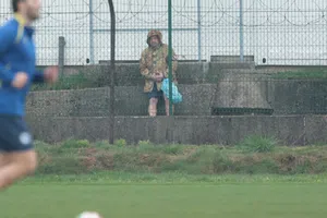 Escándalo en Bosnia: Acusan a un soldado italiano de espiar un entrenamiento de la selección