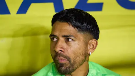 Javier Aquino se va contra la afición que reclamó a México: "Si van a abuchear mejor no vayan"