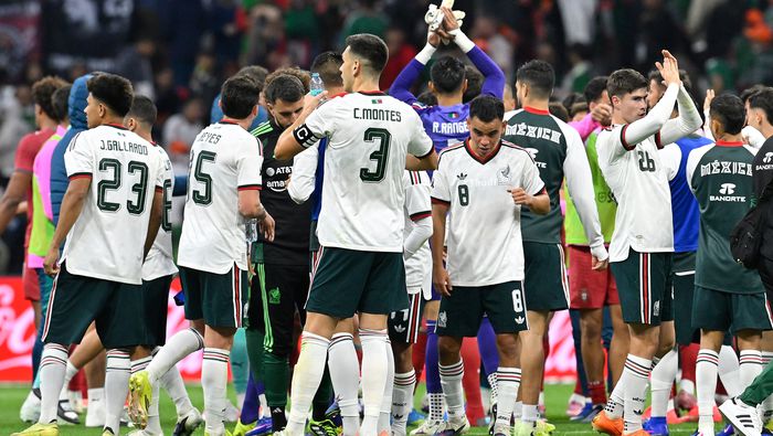 Jugadores de la Selección Mexicana después del partido amistoso contra Portugal | MEXSPORT