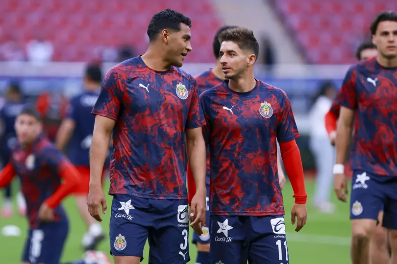 Isaac Brizuela junto a Gilberto Sepúlveda l MEXSPORT