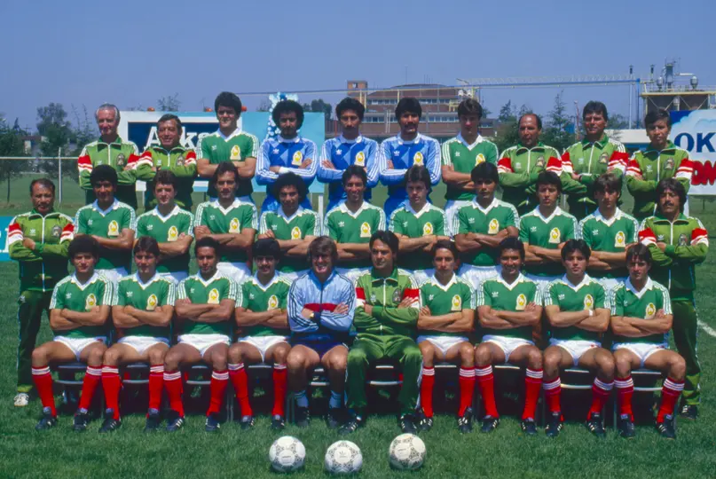 El plantel completo del Tricolor, en México 1986. l MEXSPORT