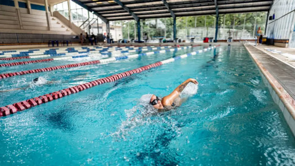 Las albercas públicas en deportivos de la alcaldía Cuauhtémoc ofrecen acceso sin costo del 2 al 5 de abril. / iStock