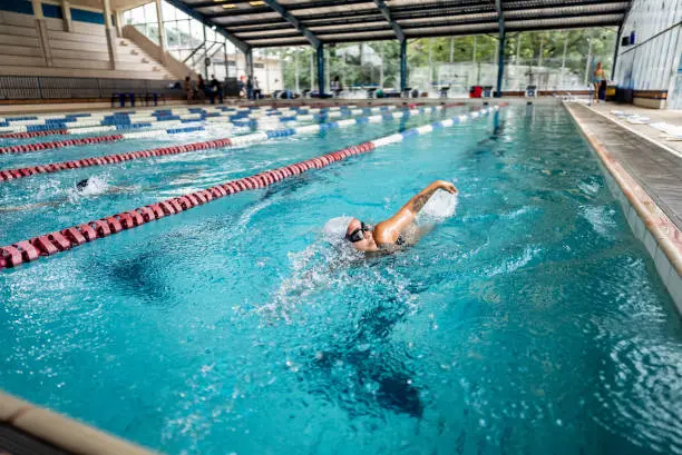 Las albercas públicas en deportivos de la alcaldía Cuauhtémoc ofrecen acceso sin costo del 2 al 5 de abril. / iStock