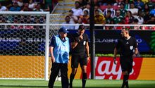 Árbitro central se lesiona durante el Congo contra Jamaica