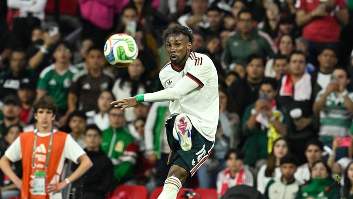 Julián Quiñones con la Selección Mexicana en el amistoso contra Portugal | MEXSPORT