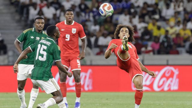 Adalberto Carrasquilla en el partido amistoso de Sudáfrica contra Panamá | AFP