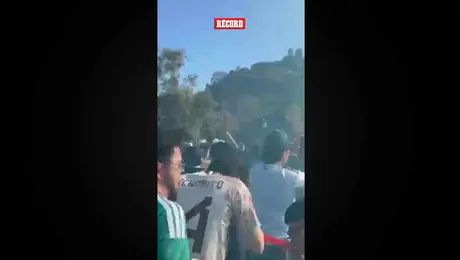 ¡ALAA, MIREN NADA MÁS! Ojito a la reacción de aficionados australianos en el juego ante México