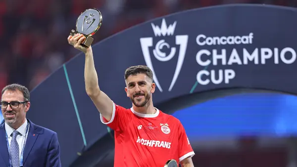 Selección de Portugal celebra el éxito de Paulinho con el Toluca en la Concacaf