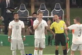 ¡Abusados! Japón saca provecho de nueva regla de la FIFA y vence a Islandia