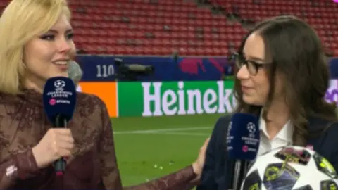 Miroslava Montemayor con Majo González l CAPTURA de TNT Sports