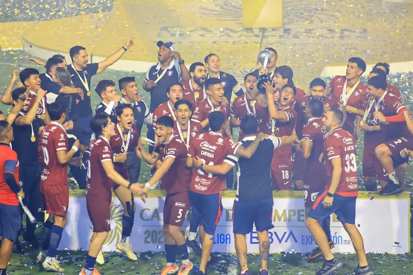 Tepatitlán tras ser Campeón. de Campeones | IMAGO7