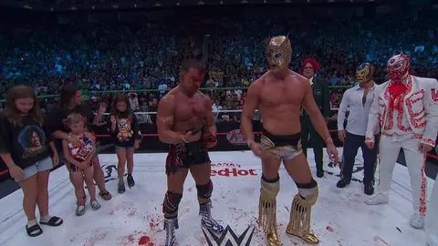 Chad Gable reveló ser él quien daba vida al Original Grande Americano | Captura de pantalla