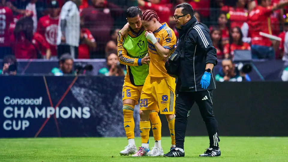 Marcelo Flores ha abandonado el campo lesionado | MexSport
