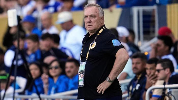 Dick Advocaat en juego de Curazao | AP