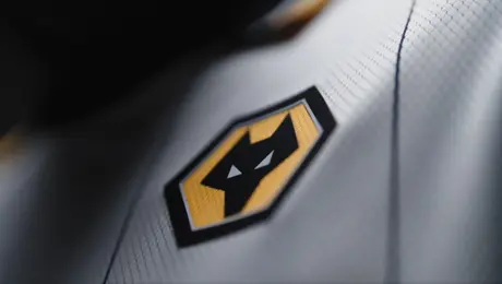 Los Wolves de Raúl Jiménez celebran su 150 aniversario con un nuevo uniforme de visitante