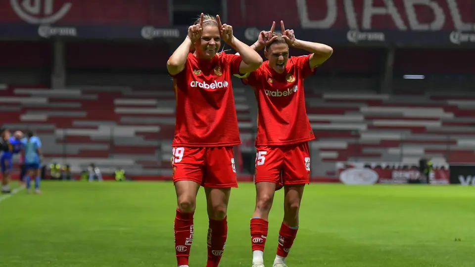 Jugadoras de Toluca en celebración en la Liga MX Femenil | IMAGO 7