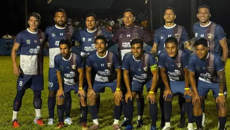 Carlos Cisneros: de campeón con Chivas a reinventarse en la talacha
