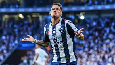 Rayados liga once partidos sin perder ante Atlas