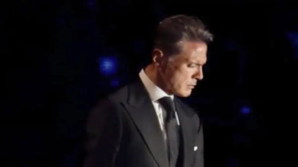 Hasta el momento no se ha dicho cómo está el estado de salud del cantante / FB: @luismiguelofficial