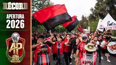 Realizan el Banderazo Rojinegro en el Club Atlas Colomos rumbo al debut en casa