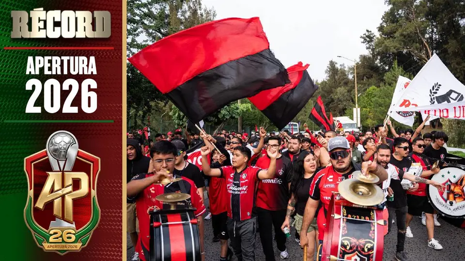 Realizan el Banderazo Rojinegro en el Club Atlas Colomos rumbo al debut en casa