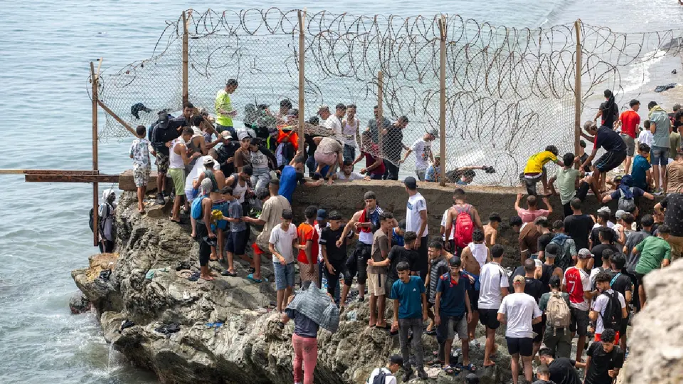 ¿Qué está pasando en Ceuta? España enfrenta una nueva crisis migratoria con Marruecos