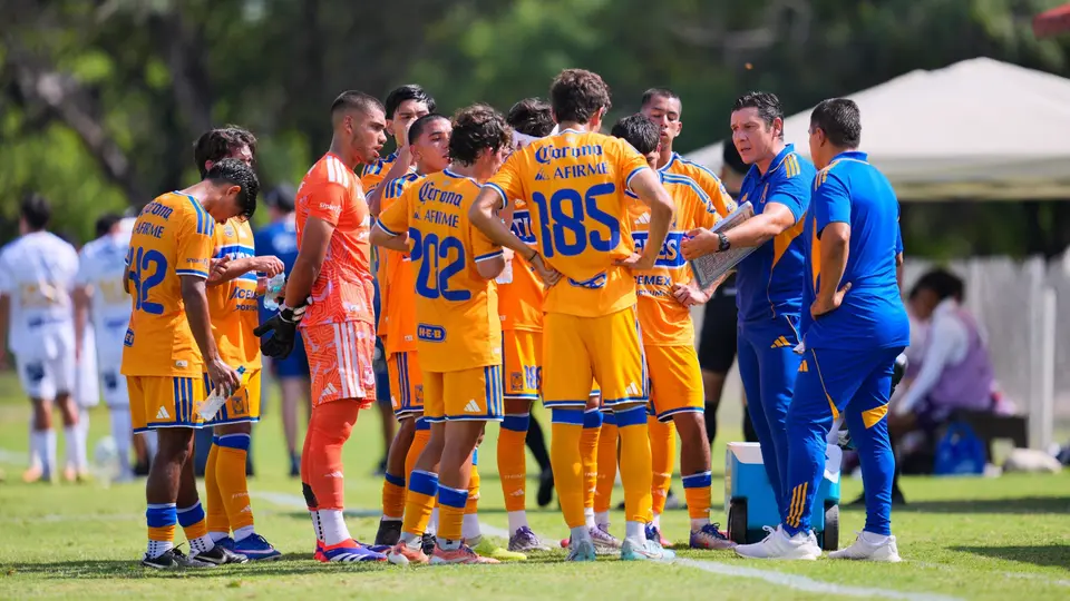 Hernán Elizondo con la Sub-21 de Tigres | MEXSPORT