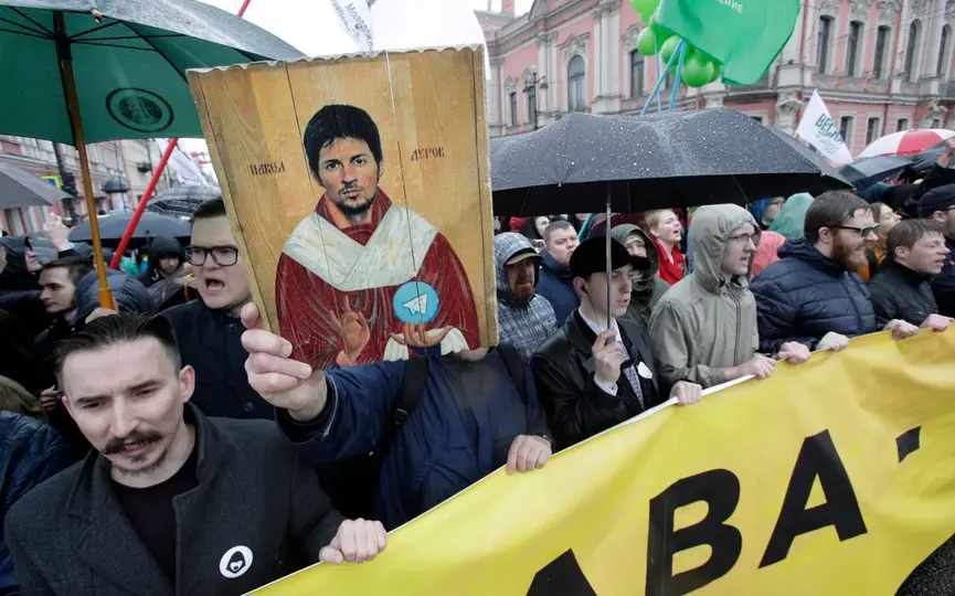 El empresario abandonó Rusia en 2014 tras negarse a entregar información de usuarios ucranianos al servicio de seguridad del país, según su propia versión./ AP
