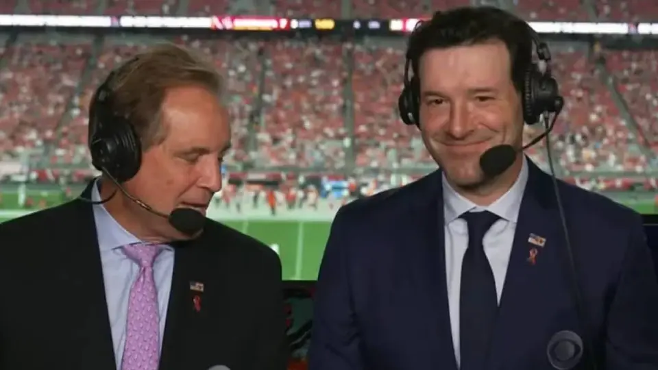 Tony Romo en transmisión de CBS | Captura