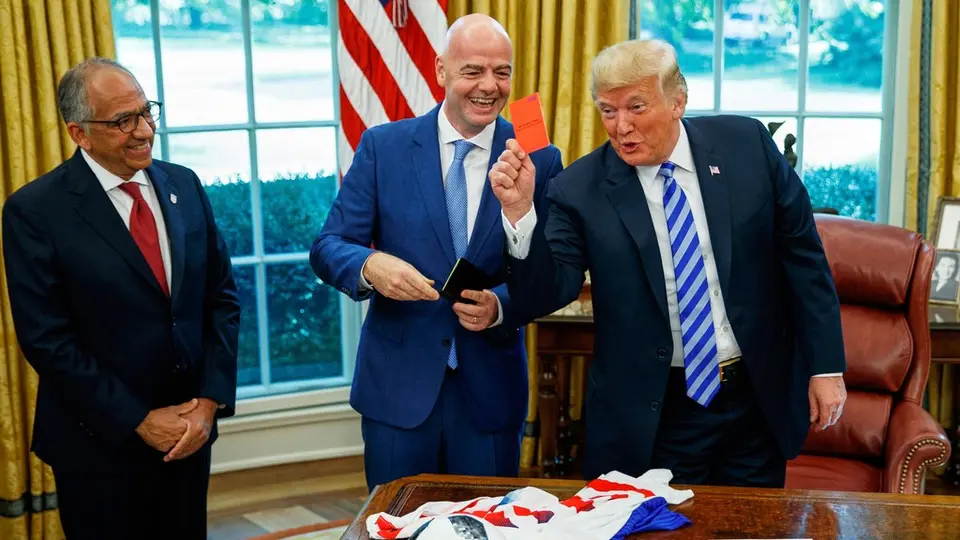 Carlos Cordeiro con Gianni Infantino y Donald Trump | AP