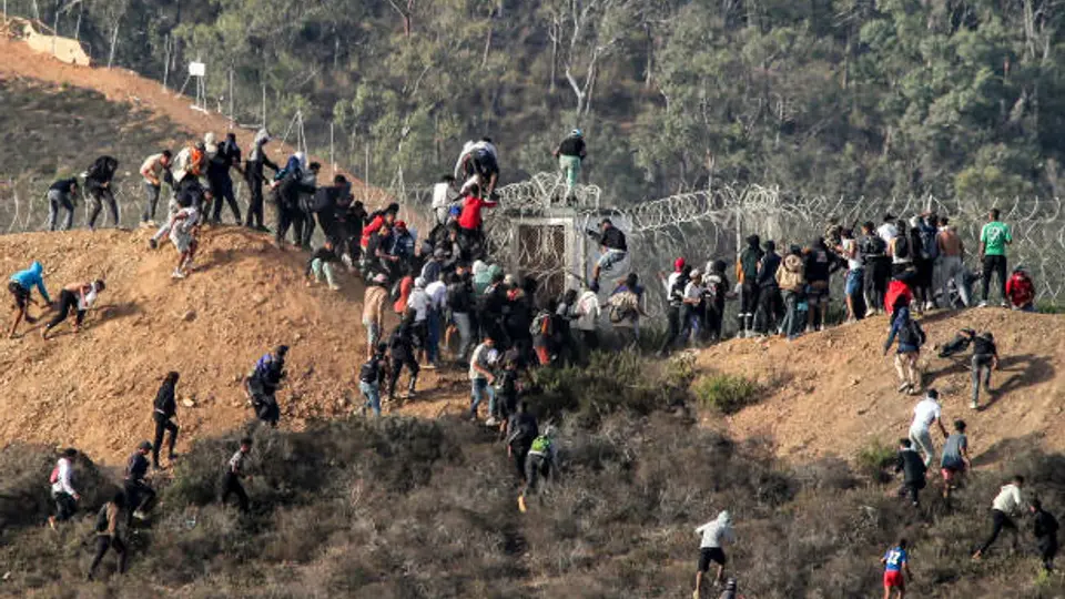 La crisis desató un intenso debate en la Unión Europea sobre el control de las fronteras y la migración irregular. /getty