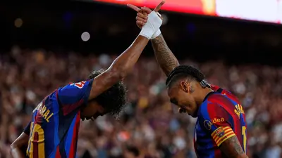 Barcelona, con doblete de Raphinha y de Lamine, remontan ante Rayo Vallecano