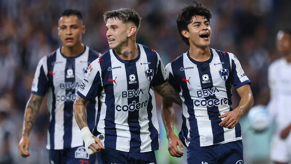 Omar Gálvez festejaba el gol que a final de cuentas no contó | Imago7