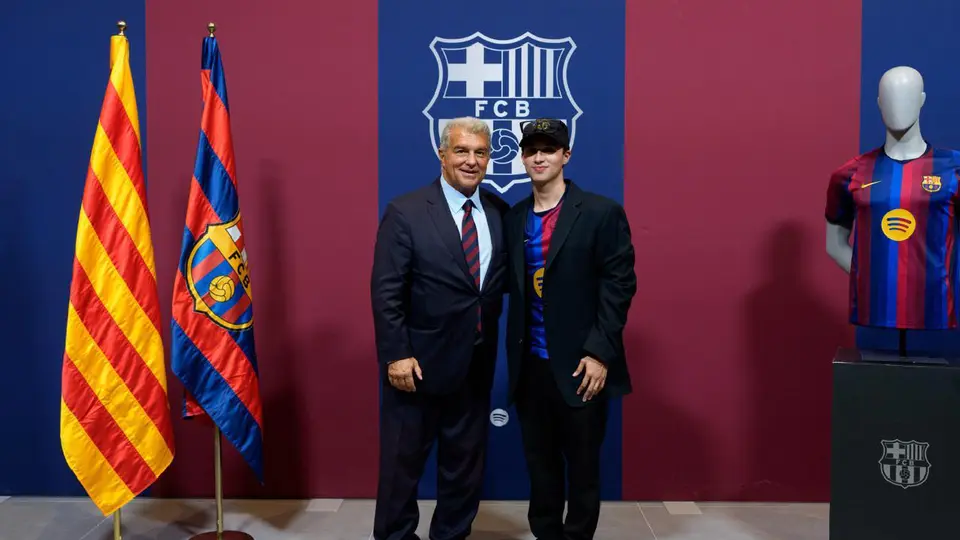 Aficionado mexicano y Joan Laporta | @FCBarcelona_es