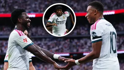 ¿Vestidor roto? El polémico gesto de los jugadores de Real Madrid con Yan Diomande
