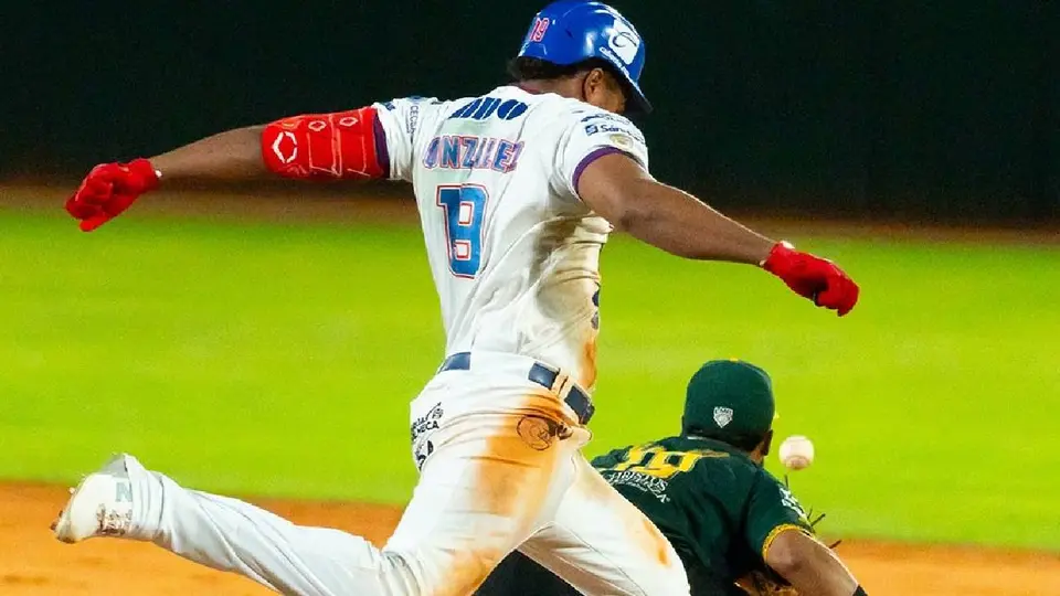 Olmecas vence a Pericos y empatan la Final sureña