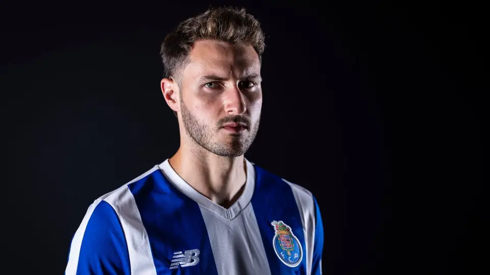 Santi Giménez, como futbolista de Porto | fcporto.pt