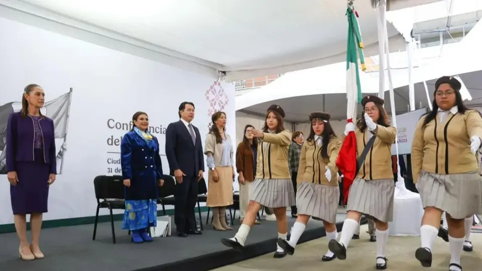 La mandataria señaló que la adolescencia es una etapa caracterizada por importantes cambios físicos y emocionales por lo que requiere acompañamiento a los estudiantes./Cristina Rodríguez