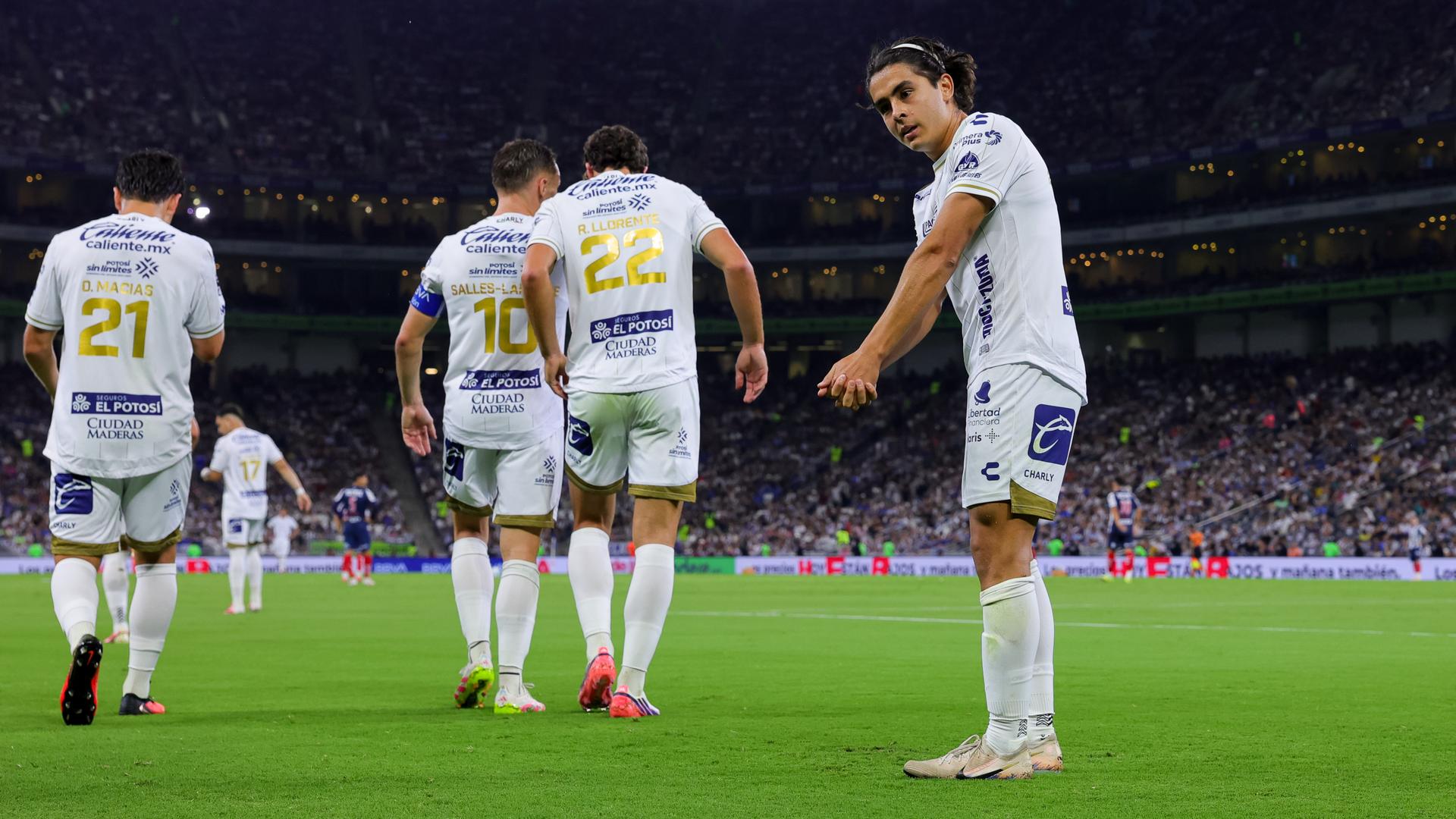 David Rodríguez festeja el primer gol del partido | Imago7