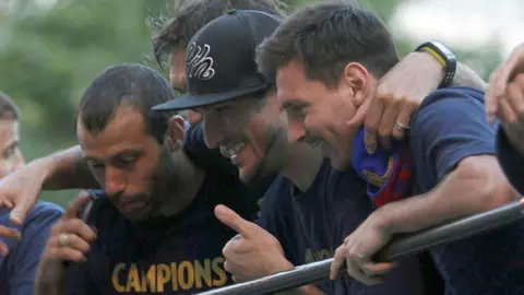 Mascherano y Valdés regresan al Barça tras lesiones