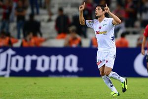 Layún y Reyna apuestan en pro de los damnificados