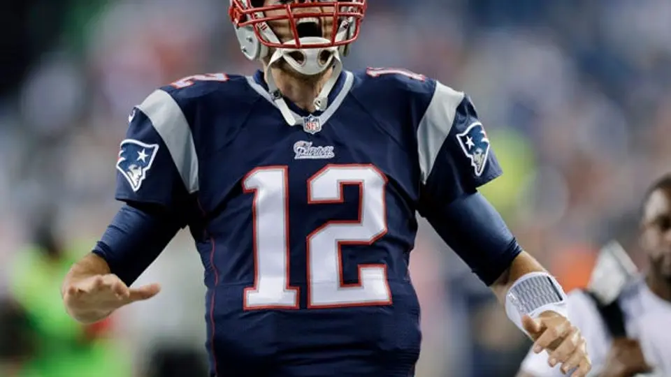 Brady, a 4 del récord de pases para TD en juegos consecutivos