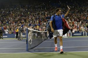 Federer jugará dobles con Zhang Ze en el Masters de China