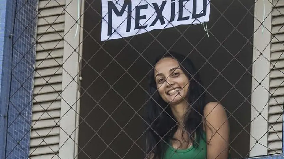 La hermosa espía brasileña del Tri