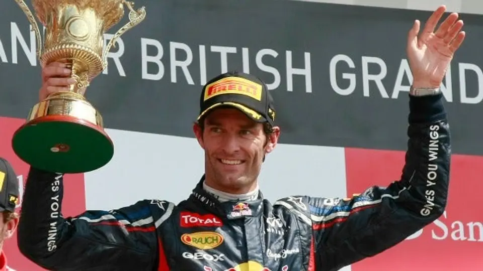 Red Bull apoya a Webber tras su decisión de dejar la F1